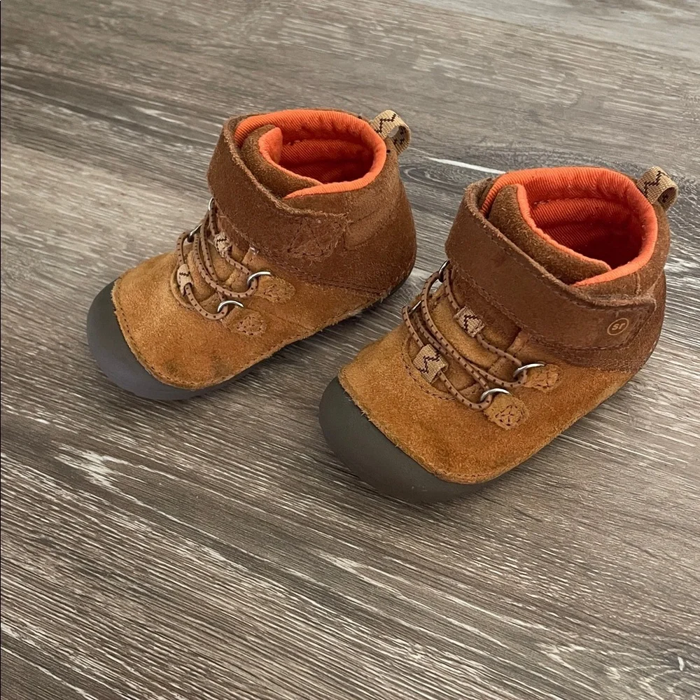Stride Rite Size 4.5 Brown Suede Toddler Boots